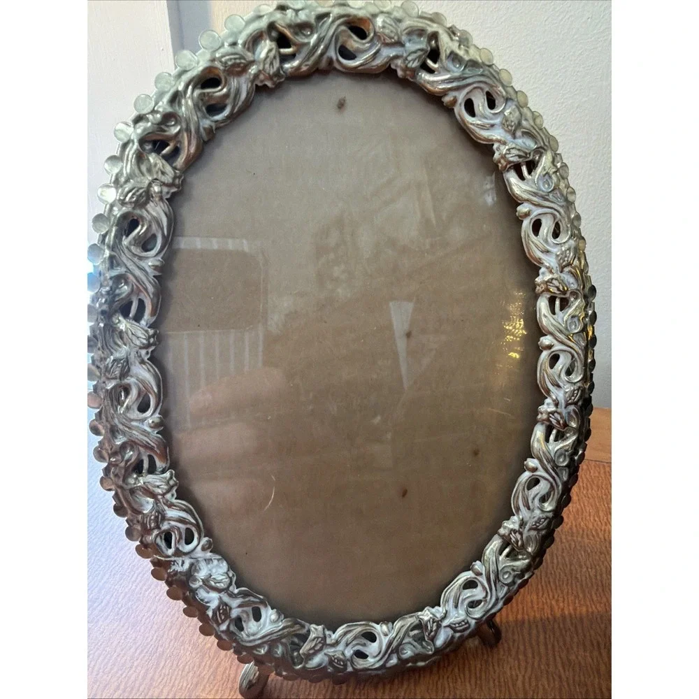 Vintage Pair Photo Frames Gold Ornate Free Standing 7.5 
